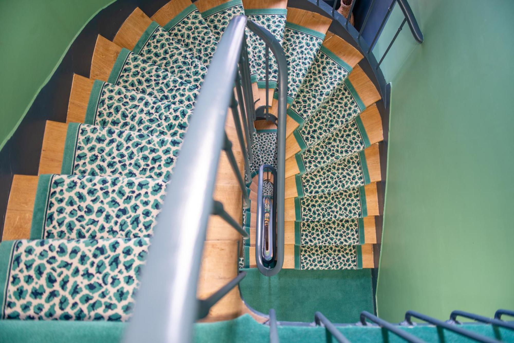 Avama Prony Hotel París