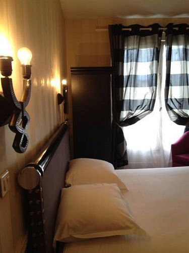 Hotel Avama Prony París